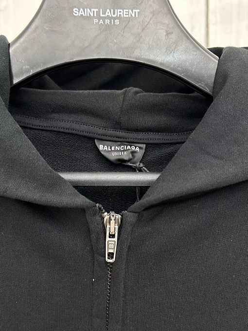 バレンシアガ PARIS SOCCER HOODIEミディアムサイズジッパー