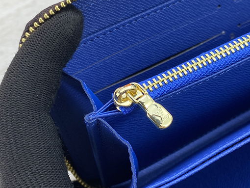 ルイヴィトンコピー パンダコレクションの多機能ジッパー 財布 M80865