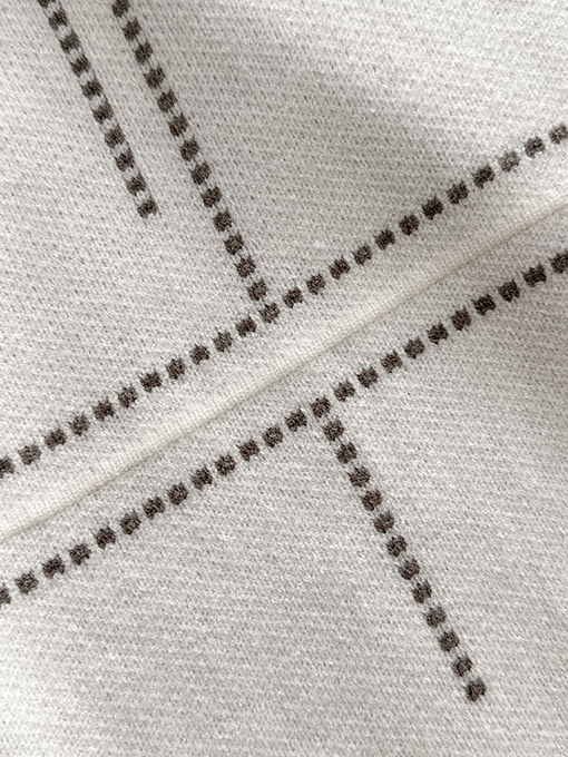 モンクレール 新しいロゴバッジ刺繍ロゴクルーネックセーター