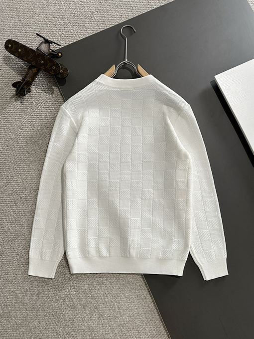 ルイヴィトンスーパーコピー 新しいロゴバッジ刺繍ロゴクルーネックセーター