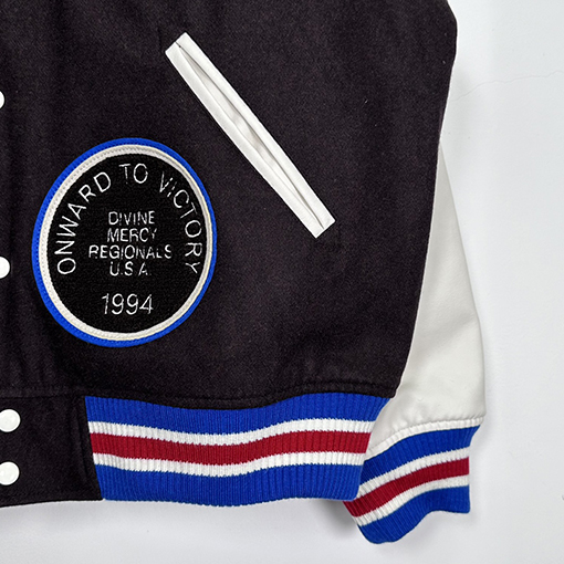 シュプリーム  秋冬コレクションTIGER VARSITY JACKET刺繍ラベリングタイガーベースボール服