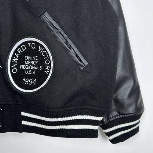 シュプリーム  秋冬コレクションTIGER VARSITY JACKET刺繍ラベリングタイガーベースボール服