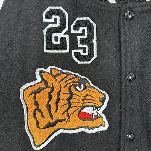 シュプリーム  秋冬コレクションTIGER VARSITY JACKET刺繍ラベリングタイガーベースボール服