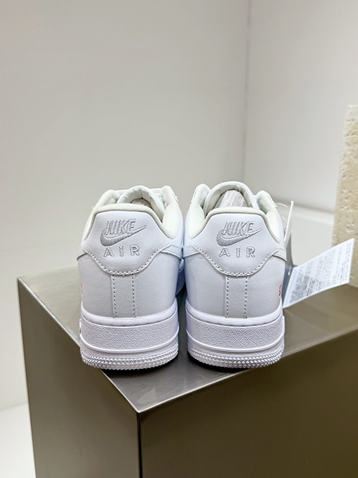 Supreme x Nike Air Force 1 Low'07