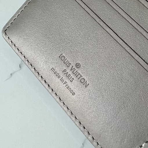 ルイヴィトン財布コピーモノグラム M12520