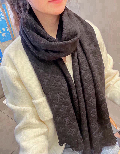 ルイヴィトンLVメンズスカーフ