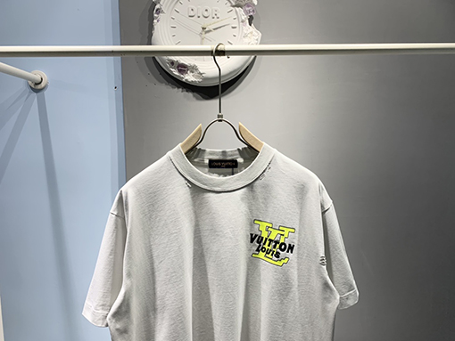 ルイヴィトン新しいのプリントTシャツ