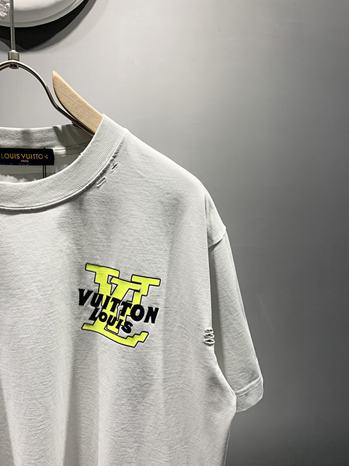 ルイヴィトン新しいのプリントTシャツ
