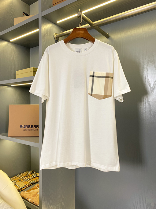 バーバリースーパーコピー 新しいヴィンテージ霜白大柄ポケット半袖Tシャツ