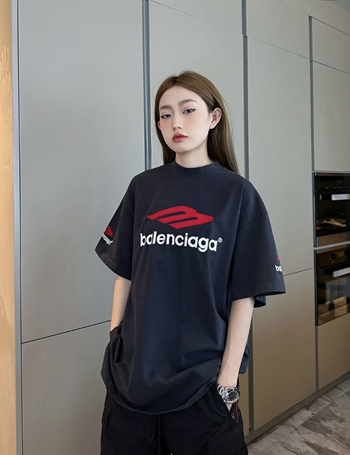 バレンシアガ 3m ヴィンテージ刺繍半袖Tシャツ