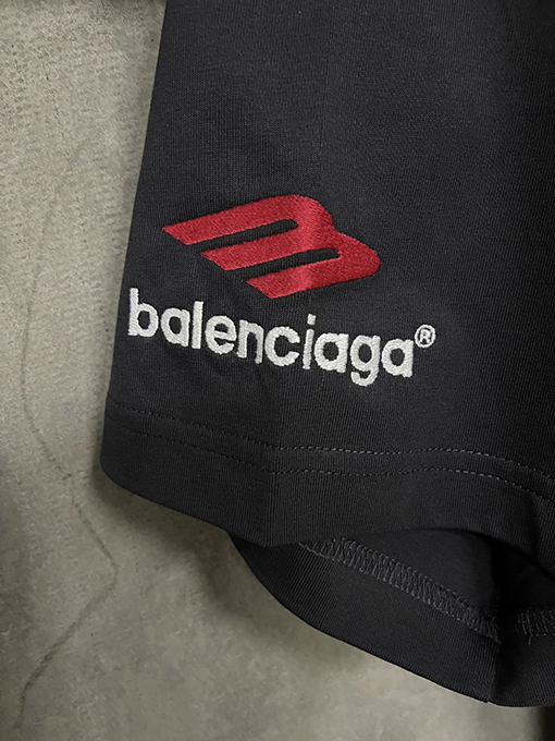 バレンシアガ 3m ヴィンテージ刺繍半袖Tシャツ