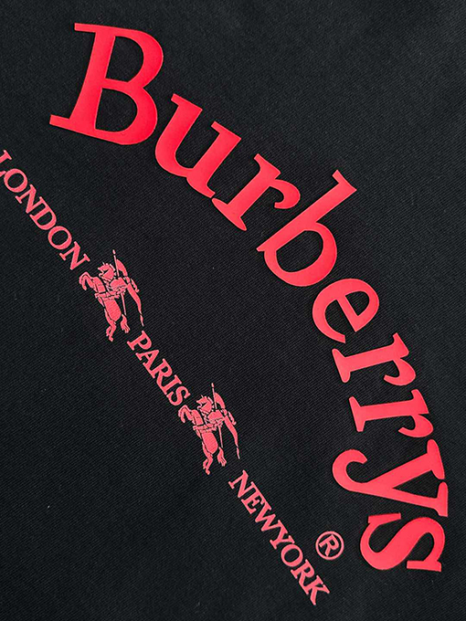 バーバリー 新しいプリント半袖Tシャツ