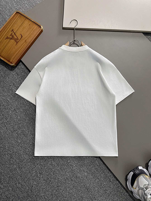 バーバリー 新しいプリント半袖Tシャツ