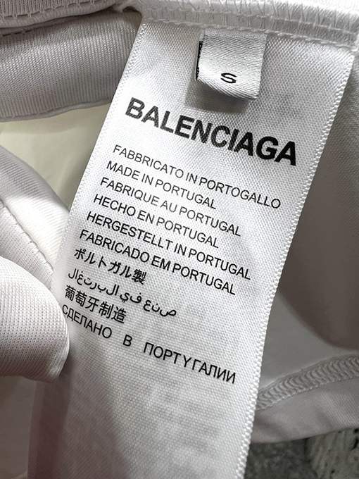 バレンシアガ 新しいネックラインのアルファベットプリントロゴ半袖Tシャツ