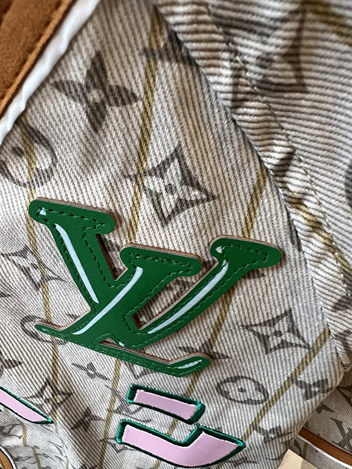 ルイヴィトンスーパーコピー刺繍半袖ベースボール服