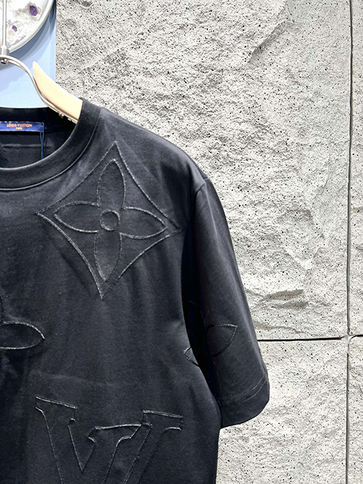 ルイヴィトンフルサイズMONOGRAM刺繍カットTシャツ