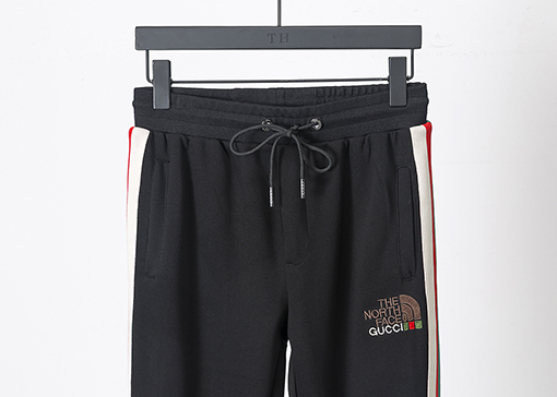 Guci  X North Face公式サイトのジップアップファッション新しいセット