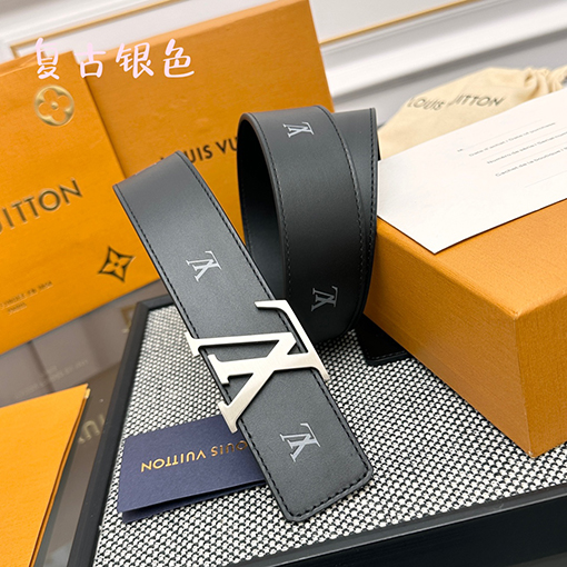 ルイヴィトン LV Initiales Blason 両面ベルト