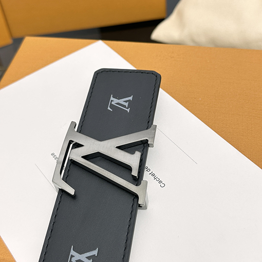 ルイヴィトン LV Initiales Blason 両面ベルト