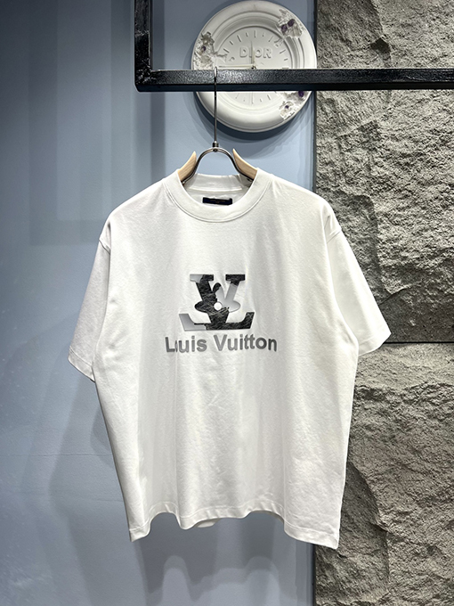 ルイヴィトンエンボス文字半袖Tシャツ