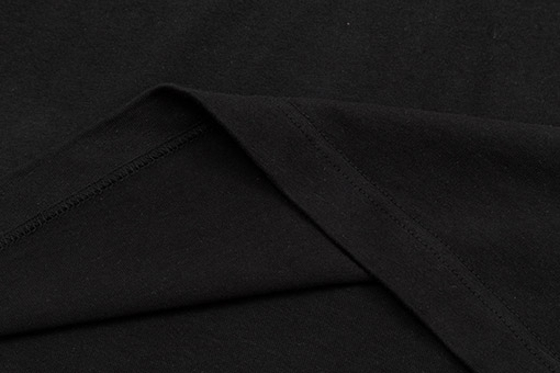 バーバリーコピー胸にアルファベットの半袖Tシャツ