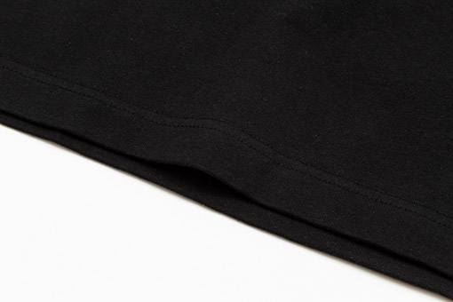 バーバリーコピー胸にアルファベットの半袖Tシャツ
