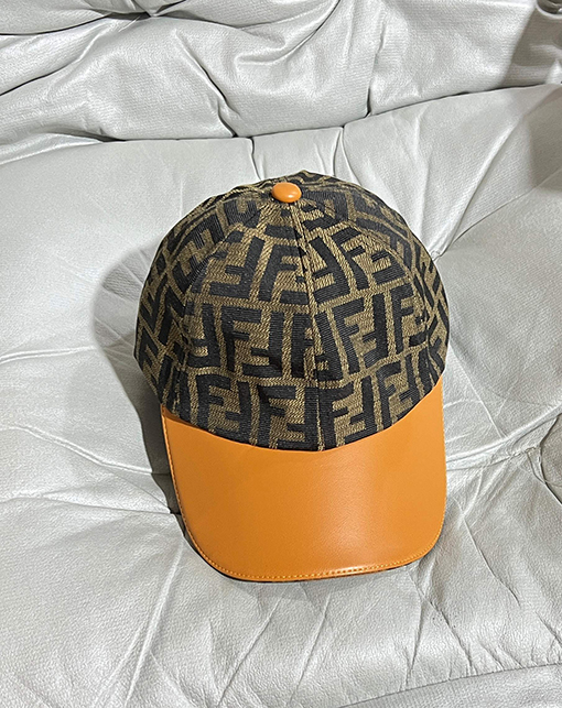 フェンディコピー高バージョンのベースボールキャップ