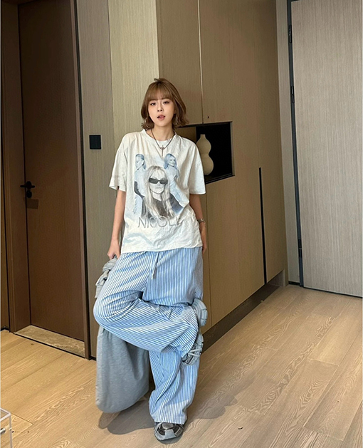 バレンシアガ25SS 新作 ニコール・キッドマン ポートレート ダイレクトプリント 半袖Tシャツ