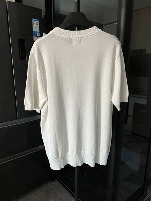フェンディハードウェアダブルFロゴ半袖Tシャツ