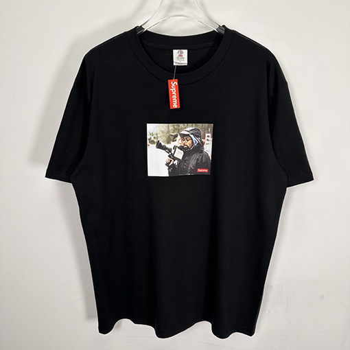 シュプリームコピーSUPREME X 40 ACRES コラボコレクションSS25 SPIKE TEEキャラクタープリント半袖シャツ