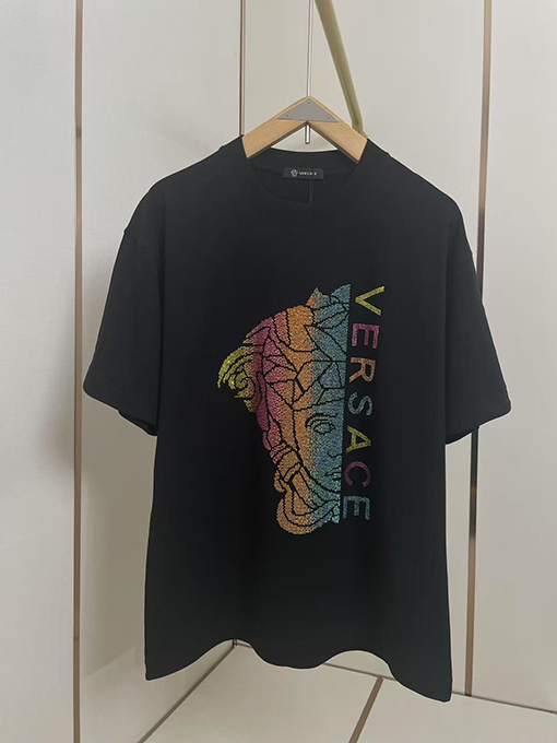 ヴェルサーチスーパーコピー半分のメデューサのアバターTシャツ