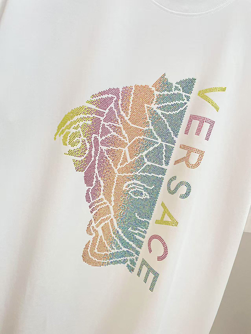 ヴェルサーチスーパーコピー半分のメデューサのアバターTシャツ