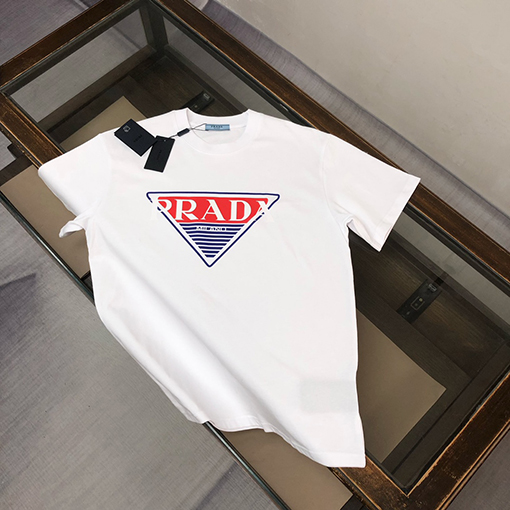 プラダ 新しいロゴプリントラウンドネック半袖Tシャツ