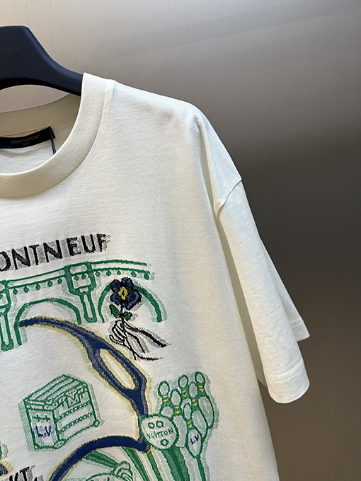 【周りと差をつける夏の装い♪】ルイヴィトン ジャカードTシャツ ルイヴィトン 夢の五色フライングラインジャカード半袖Tシャツ