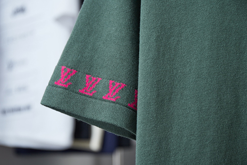 ルイヴィトン ファッション刺繍 Lv ニット文字ロゴ半袖Tシャツ