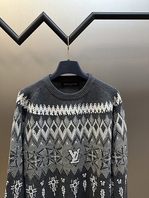 【暖かくオシャレ♪】ルイヴィトン プルオーバー セーター ルイヴィトン Lv フルダイヤモンドスノーフレークプルオーバー