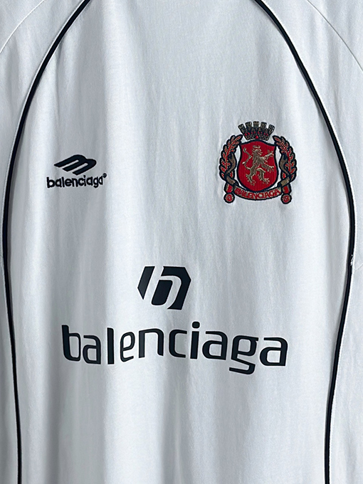 バレンシアガ サッカーNo.10東京限定マンチェスターユナイテッドユニフォーム半袖Tシャツ