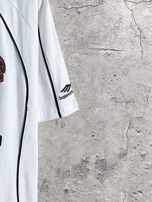 バレンシアガ サッカーNo.10東京限定マンチェスターユナイテッドユニフォーム半袖Tシャツ