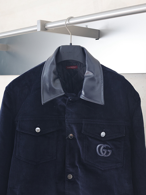 グッチスーパーコピー 新しいモデルコーデュロイレザーラペル刺繍ジャケット