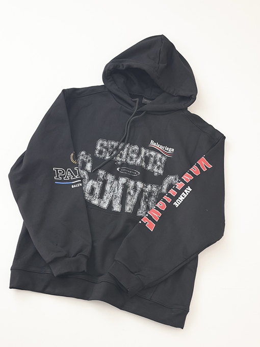 バレンシアガ 新しいアートマルチブランドプリントフード付きスパーカー