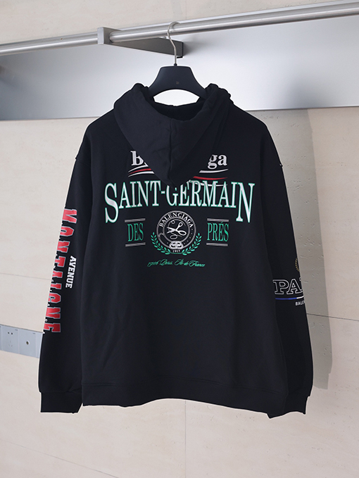 バレンシアガ 新しいアートマルチブランドプリントフード付きスパーカー