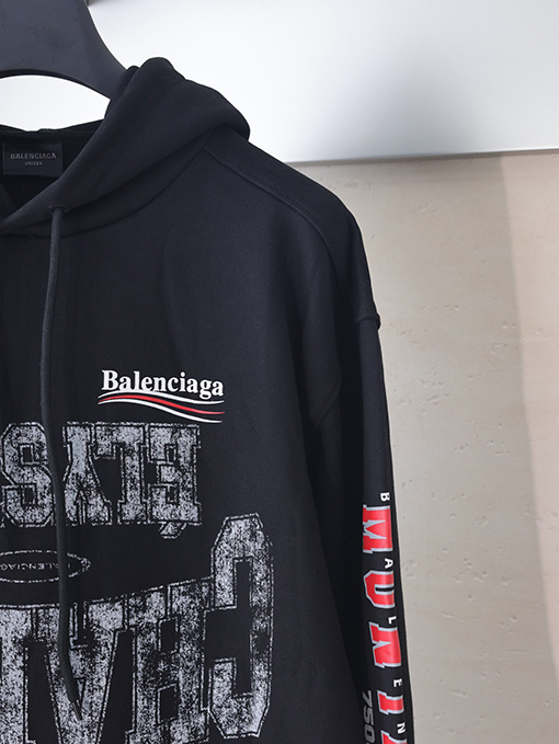 バレンシアガ 新しいアートマルチブランドプリントフード付きスパーカー