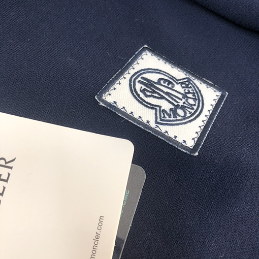 モンクレールコピー 新しいカップルのラウンドネックスパーカー