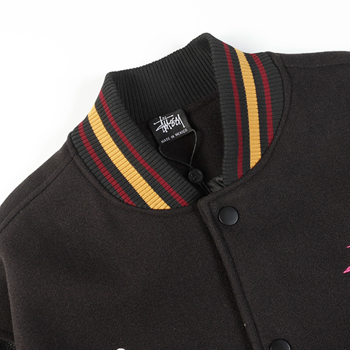 ステューシースーパーコピー タオル刺繍ブラック8ベースボールジャケット