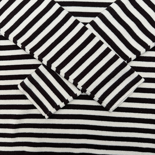 プラダスーパーコピー ストライプ刺繍クルーネックセーター