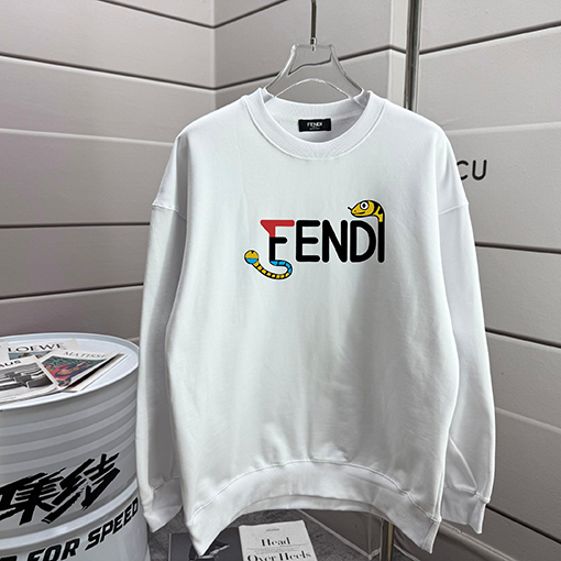 フェンディ FENDI 新しいラウンドネックのスパーカー