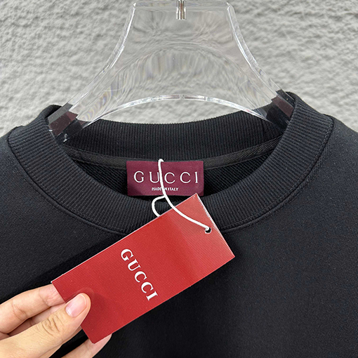 グッチ ダブルG立体フロッキングレタリング長袖スパーカー