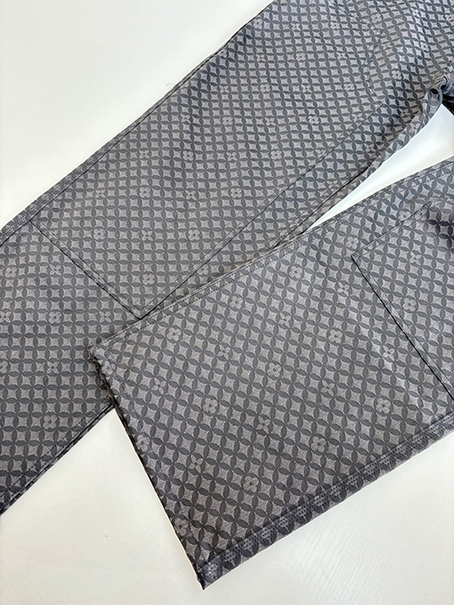 ルイヴィトンスーパーコピー オールドフラワー四つ葉のクローバー魚鱗ジャカードジーンズ