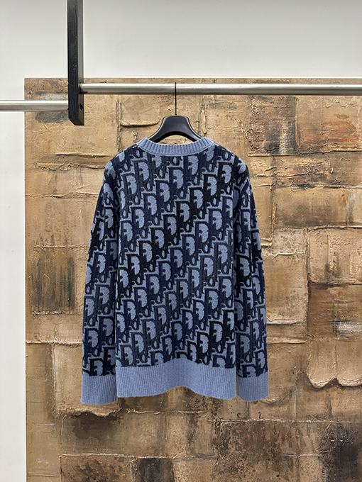 ディオール クラシックなモノグラムウールセーター