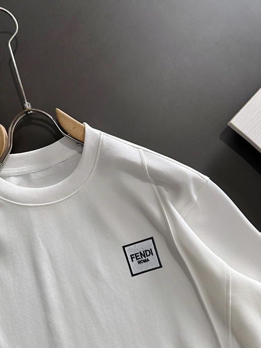 フェンディ FENDI レプリカトップ長袖シャツ